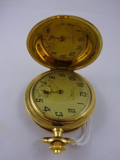 UNIC CHRONOMETRE
Montre de gousset demi savonnette...