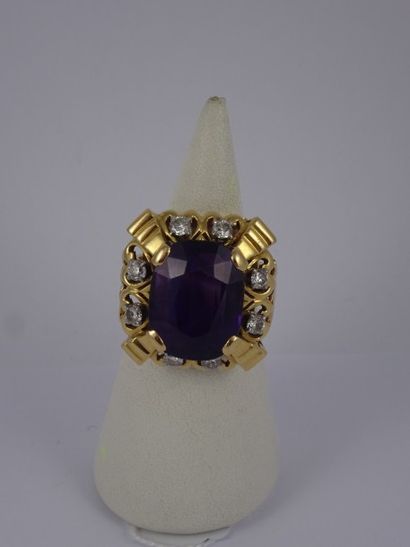 Bague chevalière en or jaune (750) et platine...