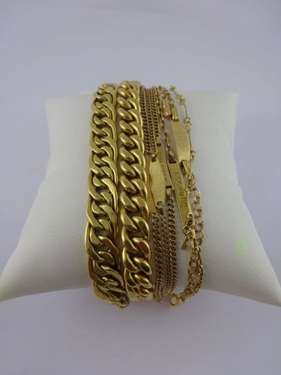 Lot de bracelets en or jaune (750) : 

-...