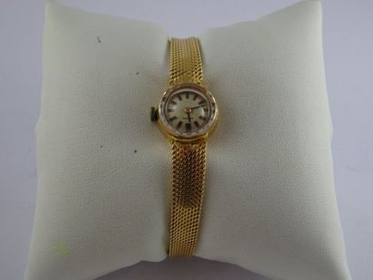 ADMIRA
Montre bracelet de dame en or jaune...