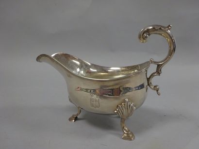Saucière tripode en argent (925). Angleterre....