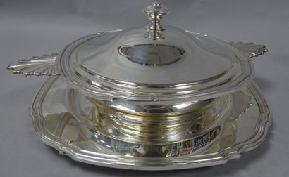 CHRISTOFLE
Légumier couvert et plat de service...