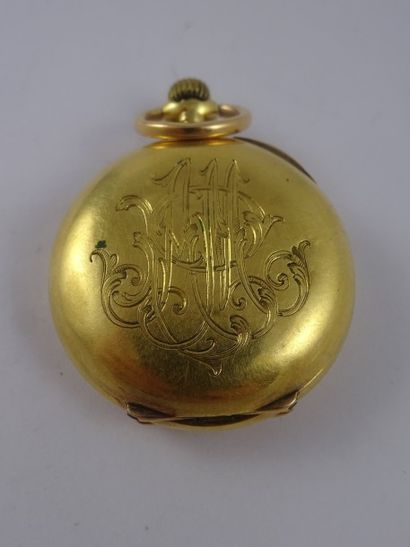 H. DORANLO, Le Havre 
Montre de col en or...