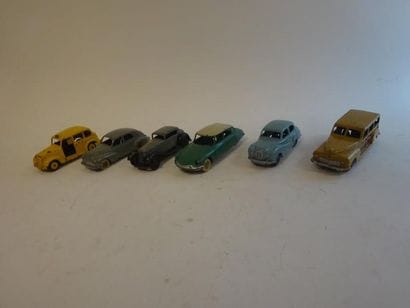 Collection de 6 Dinky Toys : 

- 24 r : Peugeot...