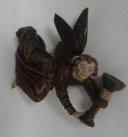 Ange de la Consolation portant le Calice...