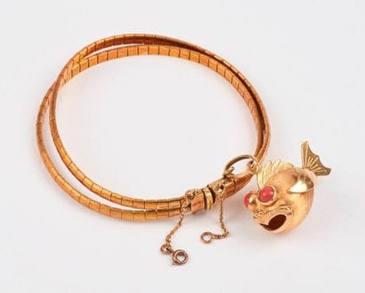 Bracelet souple en or jaune amati (750) formé...