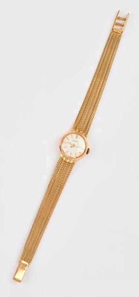 ZODIAC


Montre bracelet de dame en or jaune...
