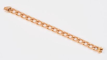 Bracelet à maille gourmette limée en or jaune...