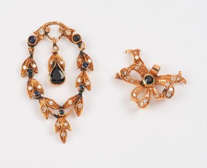 Broche pendentif en or jaune (750) formant...