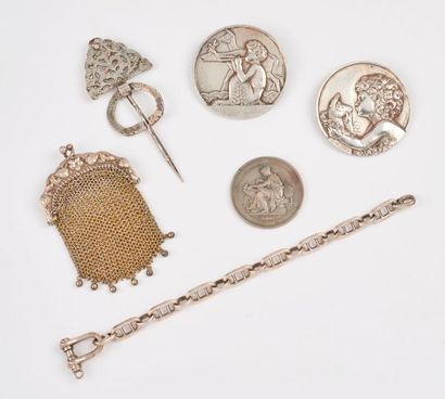 Lot en argent (800) comprenant :

- une petite...