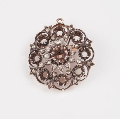 Monture de broche en or jaune (585) et argent...