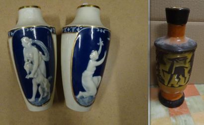 VALLAURIS


Vase en faïence signé E. MASSON.

On...