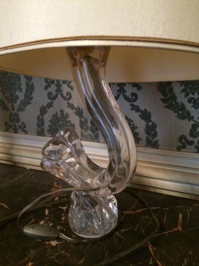 DAUM France

Pied de lampe en cristal filé.
Signé.
Vers...