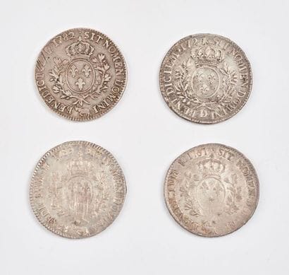Quatre écus en argent :

Louis XV.

- un...