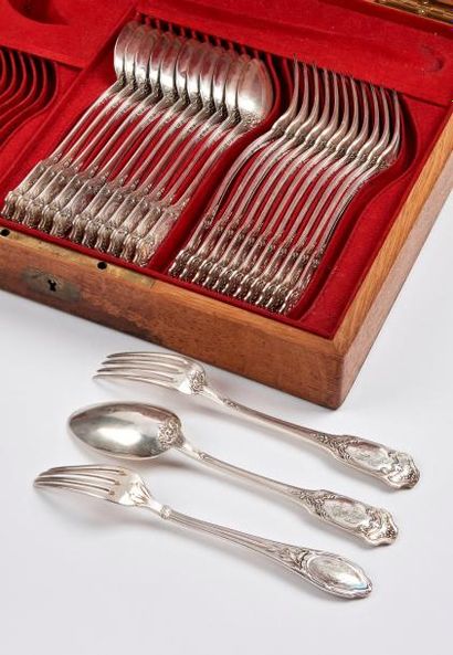 Douze couverts de table en argent (925),...