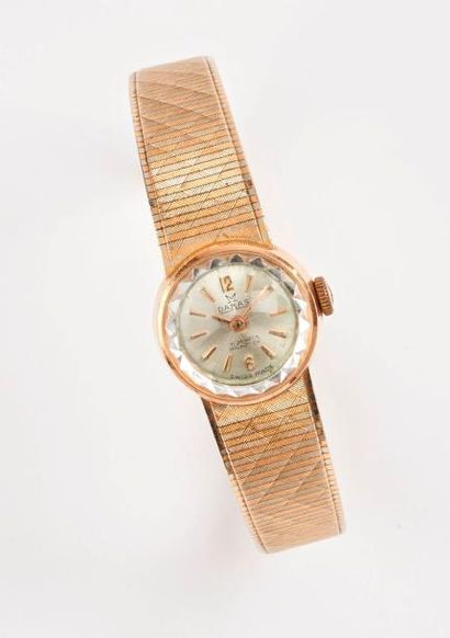 DAMAS


Montre bracelet de dame en or (750)...