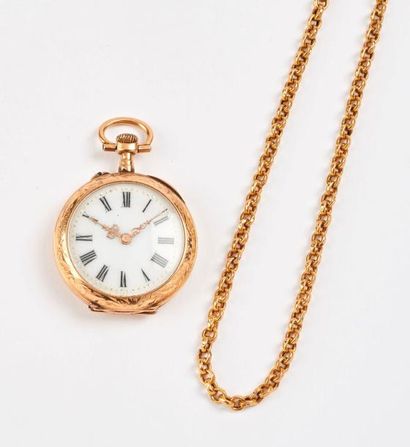 Montre de col en or jaune (750).

Cadran...