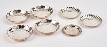 Puiforcat.


Lot de sept beurriers en argent...