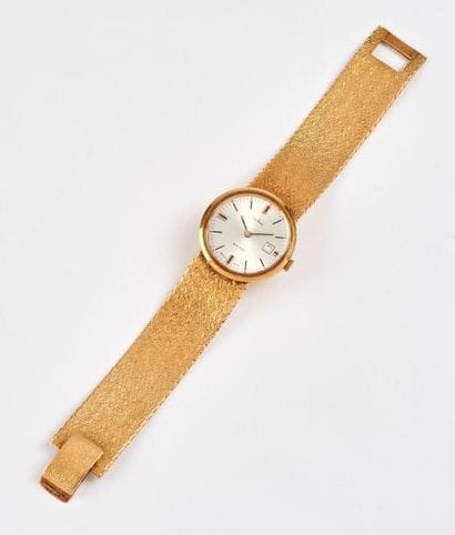 EVIANA


Montre bracelet en or jaune (750).

Boîtier...