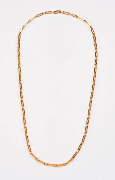 Collier en or (750) à maillons oblongs de...
