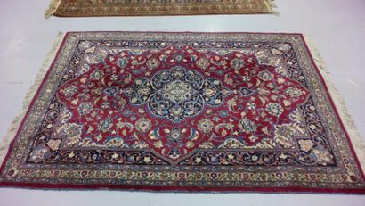 IRAN


Tapis.

Usures.