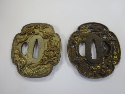 JAPON

Deux tsubas mokko gata :

- un en...