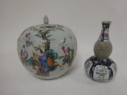 CHINE 

Pot à gingembre en porcelaine à décor...