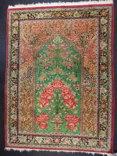 IRAN Ghoum. 


Tapis de prière en soie à...