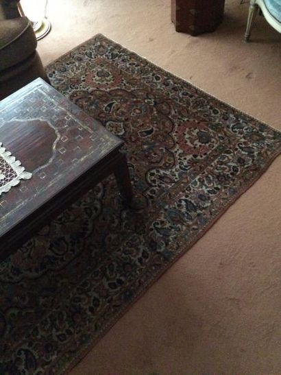 BAKTHIAR


Tapis en laine à décor de deux...
