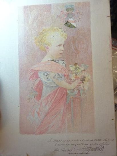 Portrait d'une petite fille aux fleurs, sous...