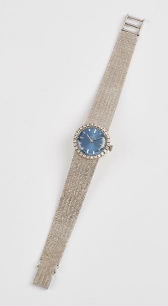 OMEGA


Montre bracelet de dame en or gris...
