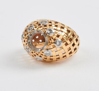 Monture de bague dôme en or jaune (750) et...