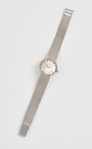 LONGINES


Montre bracelet de dame en or...