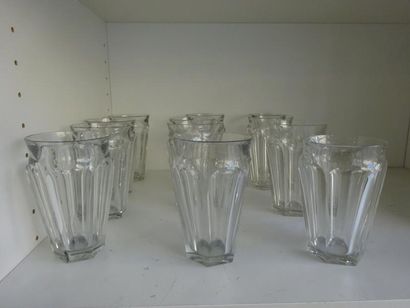BACCARAT, Harcourt Talleyrand


Douze verres...