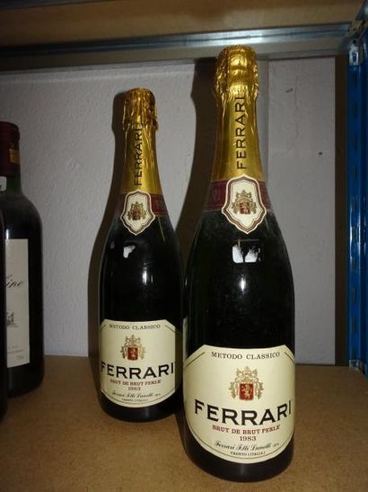 CHAMPAGNE FERRARI

2 bouteilles, 1983.