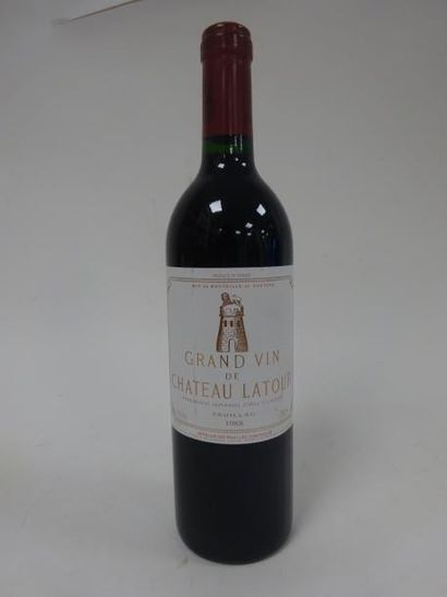 Château LATOUR 

1 bouteille, 1988. 

Bon...