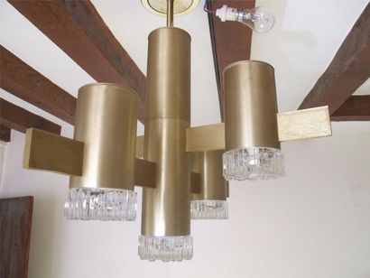 Gaetano SCIOLARI (XXème-XXIème siècle) 


Lustre...