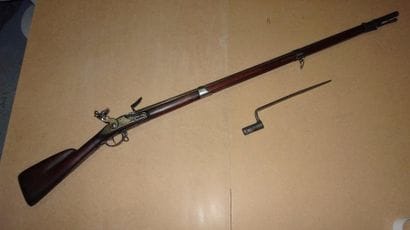 FRANCE.

Fusil d'infanterie. Modèle à silex....