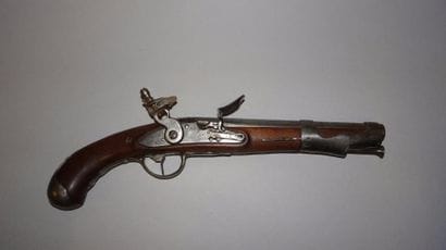 FRANCE.

Pistolet à silex. Modèle 1763-66.

Canon...