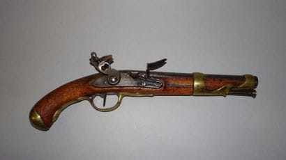 FRANCE
Manufacture Royale de Maubeuge.
Pistolet...