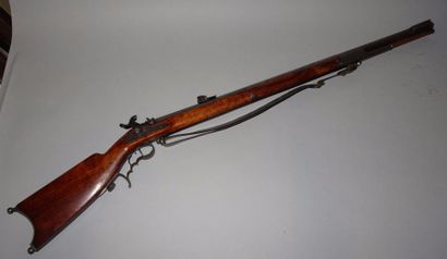 BELGIQUE.

Carabine. Modèle de tir à percussion.

Canon...