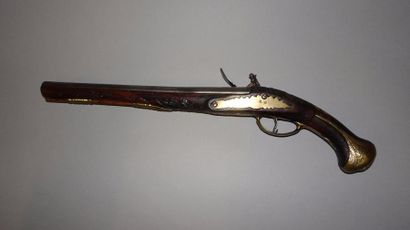 EUROPE DE L’EST. 

Pistolet d’Arçon à silex....