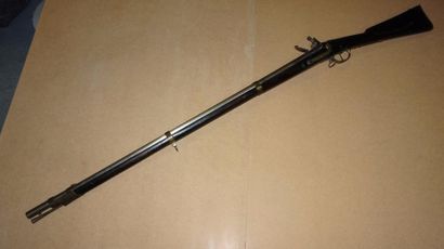 RUSSIE.

Fusil d'infanterie. Modèle à silex

Canon...