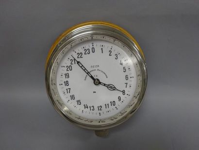 RUSSIE

Horloge de sous-marin.

Métal chromé.

Cadran...