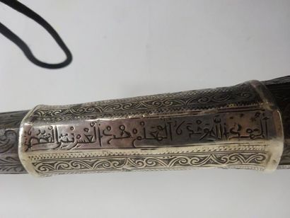 AFRIQUE DU NORD

Moukala ou fusil de fantasia.

Platine...