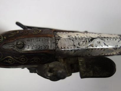 EMPIRE OTTOMAN

Pistolet à silex, de ceinture.

Canon...
