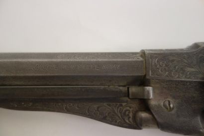 ETATS-UNIS

Deux revolvers à percussion à...