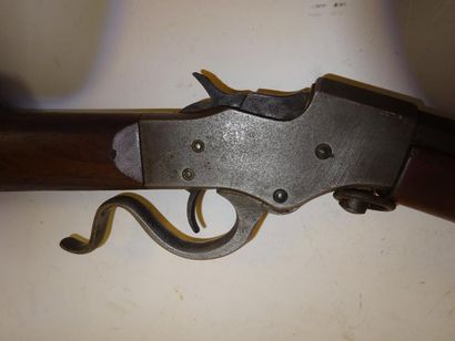 ETATS UNIS

J. STEVENS Arms & Tool Co.

Carabine...