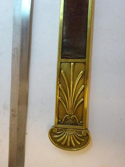 FRANCE

Glaive d'élève de l'Ecole de Mars.

Garde...
