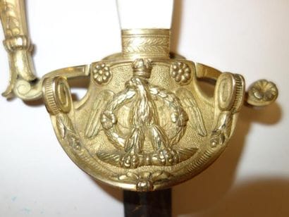 Epée de cour d'officier.

Monture en laiton...